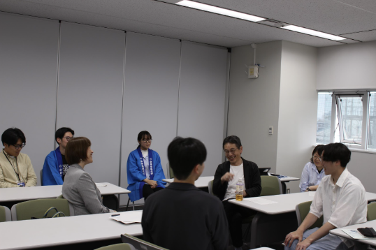 教員との個別相談および在学生との意見交換