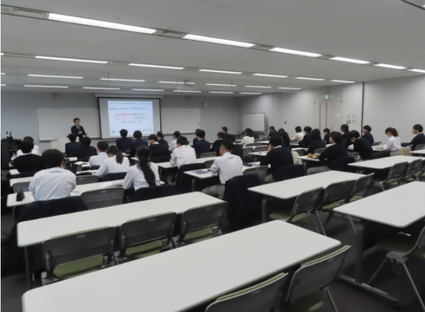 兵庫県立宝塚北高校グローバルサイエンス科の校外学習を受け入れました